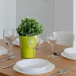 アパート Unique And Spacious With Air Conditioning By Renters *